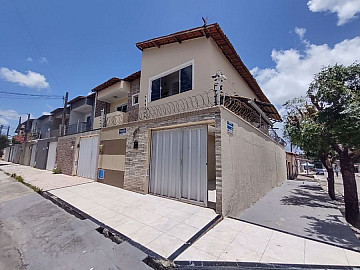 Casa Duplex 3 quartos Montenegro II